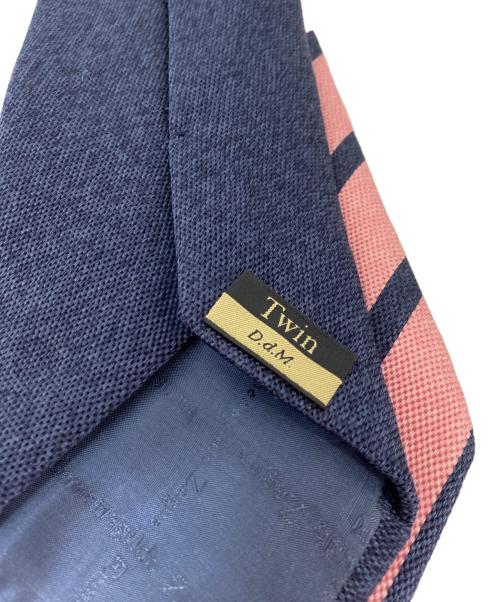 ERMENEGILDO ZEGNA（エルメネジルド・ゼニア）Ermenegildo Zegna (エルメネジルド・ゼニア) ツインタイ ブルー×ピンク サイズ:Freeの古着・服飾アイテム