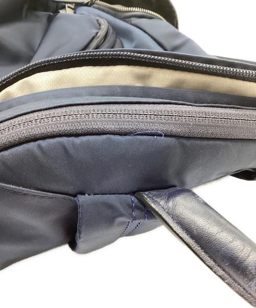 TUMI（トゥミ）TUMI (トゥミ) VOYAGEUR「カーソン」バックパック ネイビーの古着・服飾アイテム