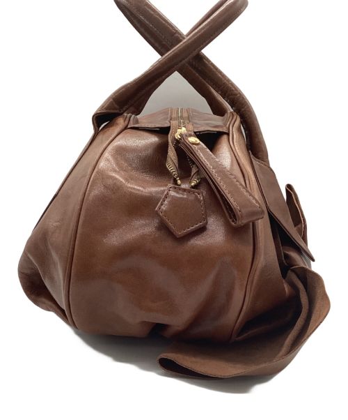 Vivienne Westwood（ヴィヴィアンウエストウッド）Vivienne Westwood (ヴィヴィアンウエストウッド) リボンオーブレザーバッグボストンバッグ ブラウンの古着・服飾アイテム