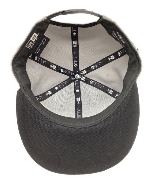 New Era（ニューエラ）New Era (ニューエラ) pokemon (ポケモン) 9FIFTY ピカチュウ 950 POKEMON PIX PIKACHU グレー×ブラック サイズ:MEDIUM/LARGEの古着・服飾アイテム