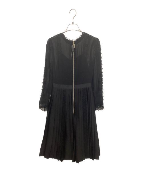 ted baker（テッドベーカー）ted baker (テッドベーカー) Diannah Lace Pleated Dress ブラックの古着・服飾アイテム
