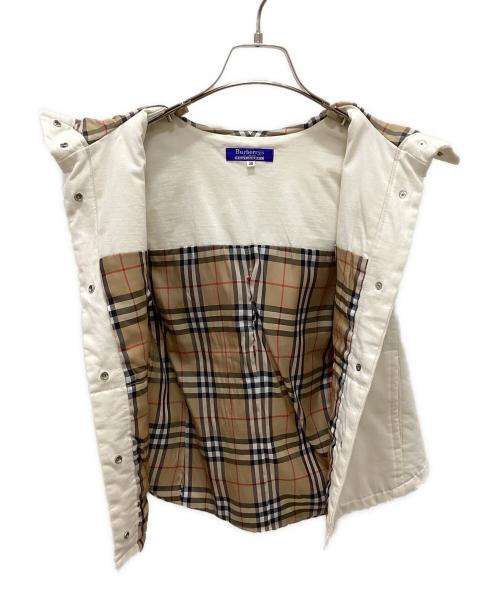 BURBERRY BLUE LABEL（バーバリー ブルー レーベル）BURBERRY BLUE LABEL (バーバリーロンドンブルーレーベル) フード付きベスト ホワイト サイズ:38の古着・服飾アイテム