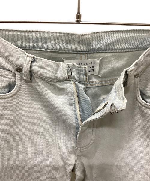 Maison Margiela（メゾンマルジェラ）Maison Margiela (メゾンマルジェラ) 樹脂加工ホワイトデニムパンツ ホワイト サイズ:30の古着・服飾アイテム