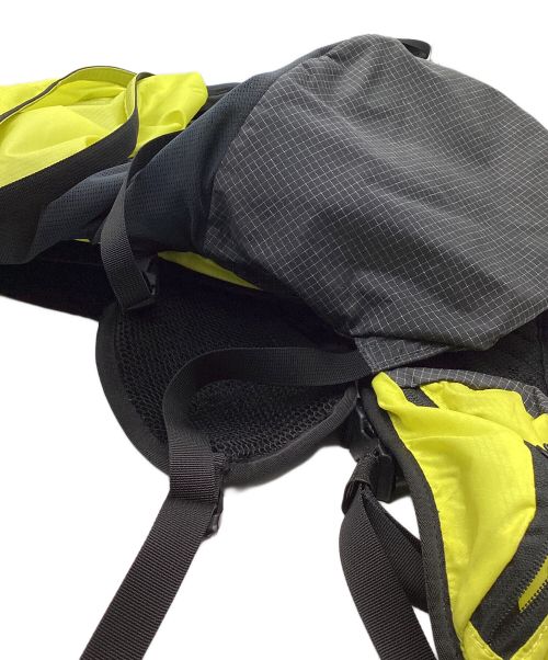 THE NORTH FACE（ザ ノース フェイス）THE NORTH FACE (ザ ノース フェイス) FP Hybrid 40 グレー×イエローの古着・服飾アイテム