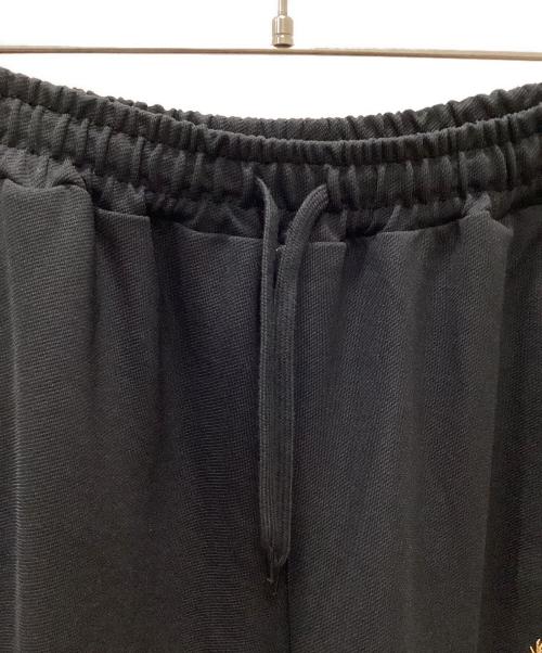 FRED PERRY（フレッドペリー）FRED PERRY (フレッドペリー) トラックパンツ ブラック×ネイビー サイズ:XSの古着・服飾アイテム