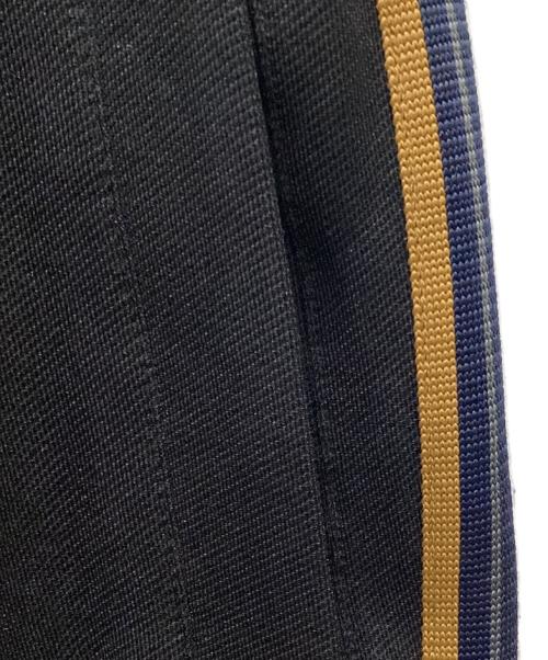 FRED PERRY（フレッドペリー）FRED PERRY (フレッドペリー) トラックパンツ ブラック×ネイビー サイズ:XSの古着・服飾アイテム