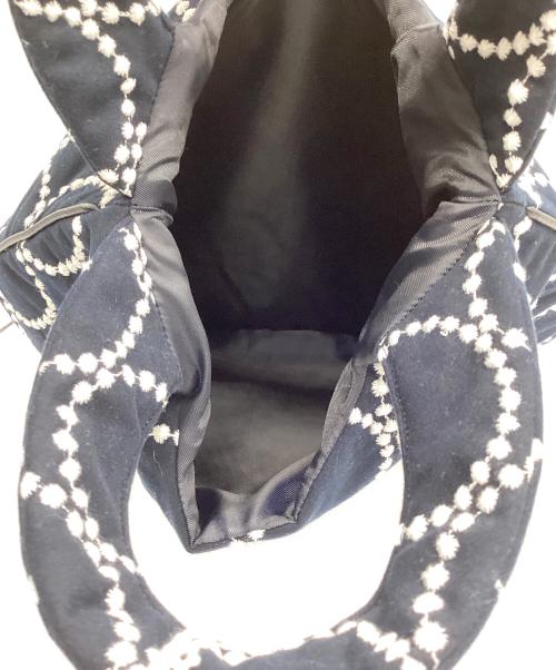 mina perhonen（ミナ ペルホネン）mina perhonen (ミナ ペルホネン) タンバリンエッグバッグ ネイビー 未使用品の古着・服飾アイテム