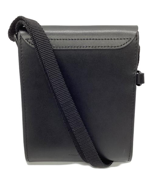 FRED PERRY（フレッドペリー）FRED PERRY (フレッドペリー) レザーサコッシュショルダーバッグ ブラックの古着・服飾アイテム