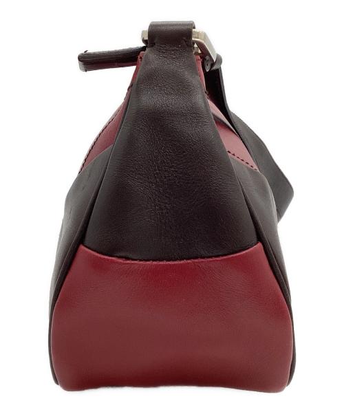 PRADA（プラダ）PRADA (プラダ) ロゴ レザーワンショルダーバッグ レッド×ブラウンの古着・服飾アイテム