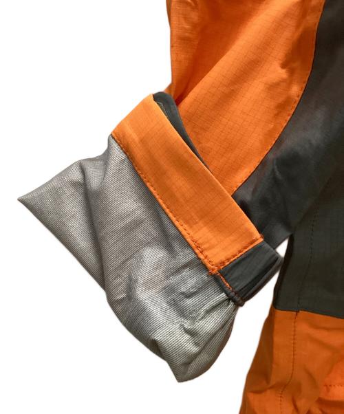 BAILESU（バイレス）BAILESU (バイレス) セットアップレインスーツ オレンジ×グレー サイズ:9の古着・服飾アイテム