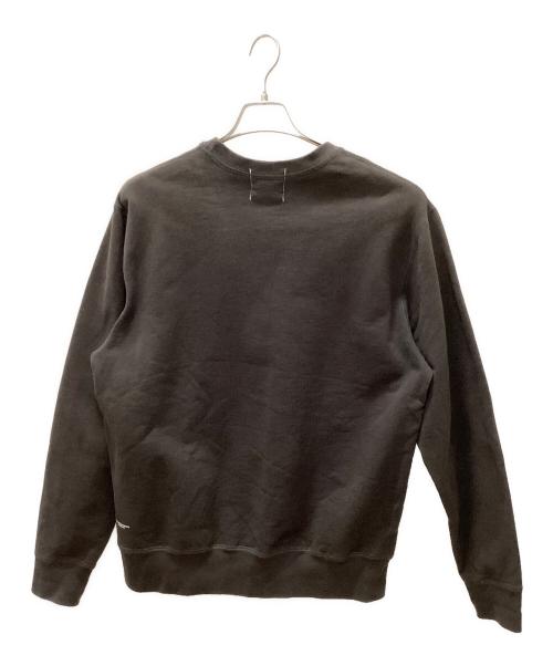 TAKAHIROMIYASHITA TheSoloIst.（タカヒロミヤシタ ザソロイスト）TAKAHIROMIYASHITA TheSoloIst. (タカヒロミヤシタ ザソロイスト) MARK GONZALES (マーク・ゴンザレス) suicoke (スイコック) トリプルコラボスウェットシャツ グレー サイズ:Mの古着・服飾アイテム