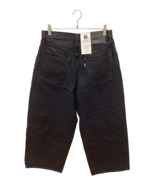 LEVI'S（リーバイス）LEVI'S (リーバイス) ワイドプリーツクロップパンツ ブラック サイズ:W32の古着・服飾アイテム