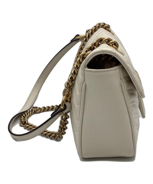 GUCCI（グッチ）GUCCI (グッチ) GGマーモント レザー チェーンショルダー アイボリーの古着・服飾アイテム
