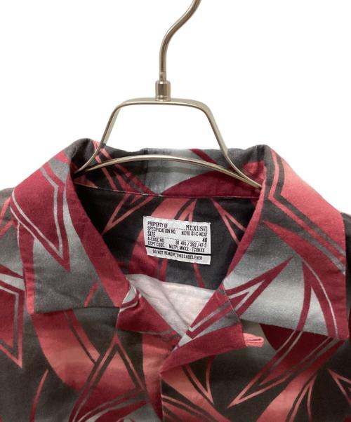 NEXUSVII（ネクサスセブン）NEXUSVII (ネクサスセブン) オープンカラーシャツビーコン レッド×グレー サイズ:48の古着・服飾アイテム