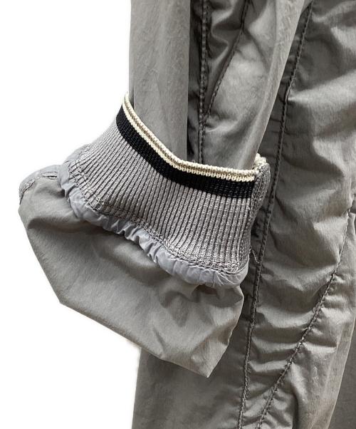 C.P COMPANY（シーピーカンパニー）C.P COMPANY (シーピーカンパニー) ナイロンパーカー グレー サイズ:44の古着・服飾アイテム