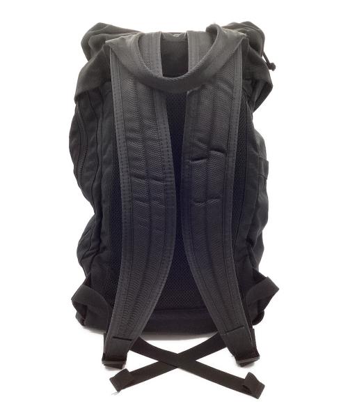 BRIEFING（ブリーフィング）BRIEFING (ブリーフィング) TOMORROW LAND (トゥモローランド) 別注 FLAP PACK ブラックの古着・服飾アイテム