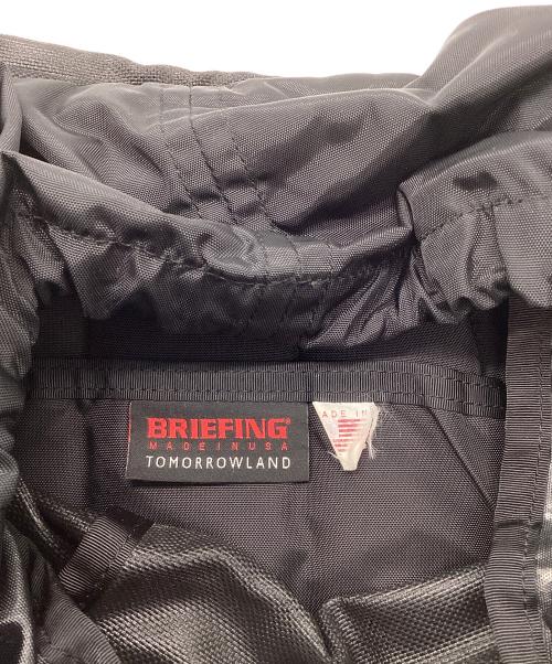 BRIEFING（ブリーフィング）BRIEFING (ブリーフィング) TOMORROW LAND (トゥモローランド) 別注 FLAP PACK ブラックの古着・服飾アイテム