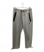 NIKEナイキ）の古着「Tech Fleece Pants」｜グレー