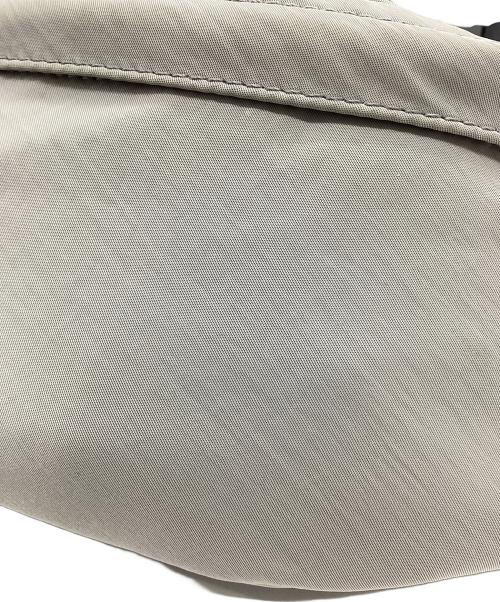 DIESEL（ディーゼル）DIESEL (ディーゼル) ボディバッグ グレーの古着・服飾アイテム