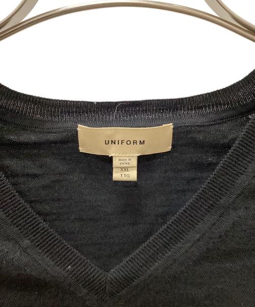 BURBERRY（バーバリー）BURBERRY (バーバリー) UNIFORM/TBロゴ Vネックニット ブラック サイズ:XXLの古着・服飾アイテム