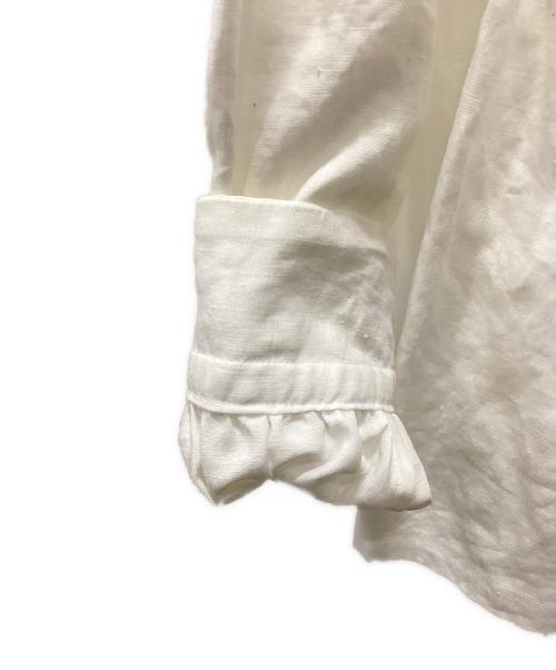 SCYE（サイ）SCYE (サイ) リネンキャンブリックタックブラウス ホワイト サイズ:38の古着・服飾アイテム