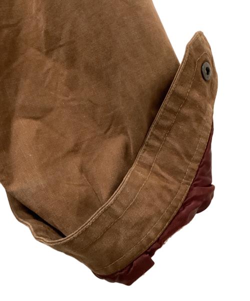 Rocky Mountain FeatherBed（ロッキーマウンテンフェザーベッド）Rocky Mountain FeatherBed (ロッキーマウンテンフェザーベッド) 70sウェスタンヨークオイルドハンティングコート ブラウン サイズ:Lの古着・服飾アイテム