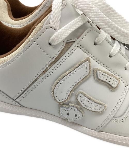 via SANGACIO（ヴィア・サンガチオ）via SANGACIO (ヴィア・サンガチオ) Brandalised (ブランダライズド) スニーカー ホワイト サイズ:27cmの古着・服飾アイテム