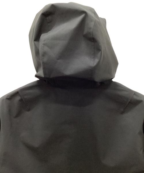 GU（ジーユー）GU (ジーユー) UNDERCOVER (アンダーカバー) ユーティリティブルゾン ブラック サイズ:L 未使用品の古着・服飾アイテム