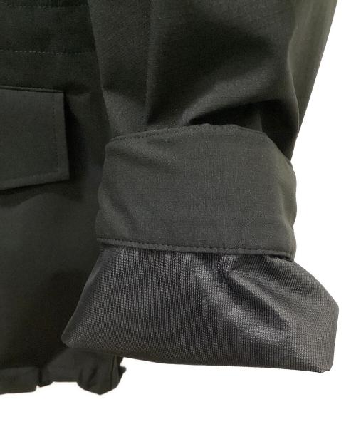 GU（ジーユー）GU (ジーユー) UNDERCOVER (アンダーカバー) ユーティリティブルゾン ブラック サイズ:L 未使用品の古着・服飾アイテム