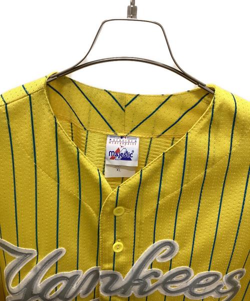 Majestic（マジェスティック）Majestic (マジェスティック) 90-00'sヤンキースベースボールシャツ イエロー サイズ:XLの古着・服飾アイテム