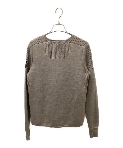 CANADA GOOSE（カナダグース）CANADA GOOSE (カナダグース) ELMVALE ニットセーター ベージュ サイズ:XSの古着・服飾アイテム