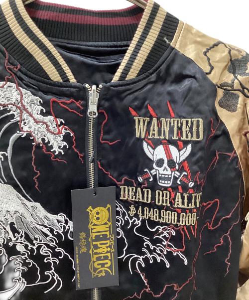 絡繰魂（カラクリタマシイ）絡繰魂 (カラクリダマシイ) ONE PIECE (ワンピース) 赤髪のシャンクス リバ－シブル スカジャン ブラック サイズ:Lの古着・服飾アイテム