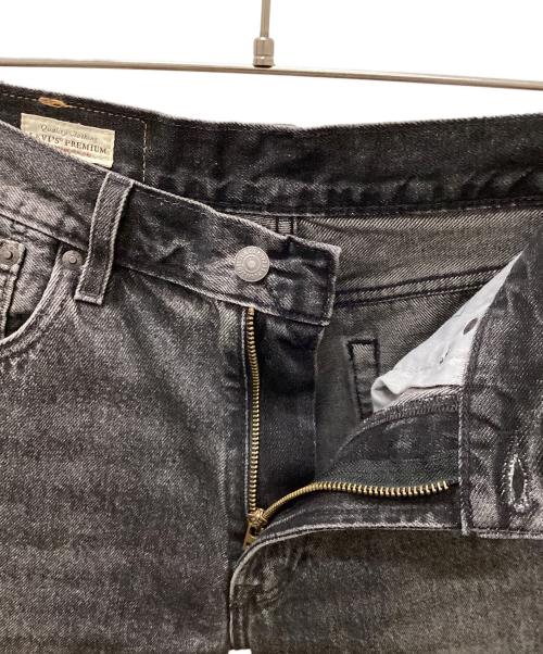 LEVI'S（リーバイス）LEVI'S (リーバイス) デニムパンツ ブラック サイズ:W30L32の古着・服飾アイテム