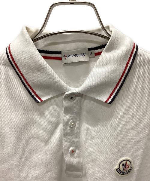 MONCLER（モンクレール）MONCLER (モンクレール) ポロシャツ ホワイト サイズ:Mの古着・服飾アイテム
