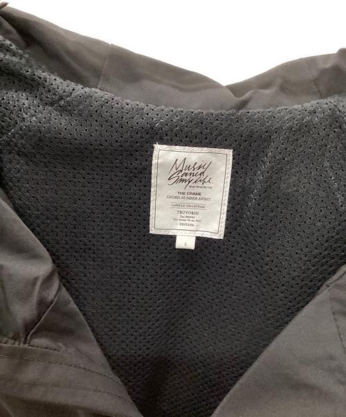 M.S.M.L（エムエスエムエル）M.S.M.L (エムエスエムエル) SIDE LINE NYLON JACKET ブラック×ホワイト サイズ:Ｌの古着・服飾アイテム