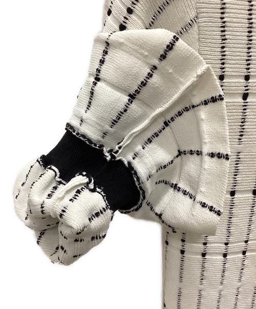 GRACE CONTINENTAL（（グレースコンチネンタル）GRACE CONTINENTAL (（グレースコンチネンタル) 半袖ワンピース ホワイト サイズ:36の古着・服飾アイテム