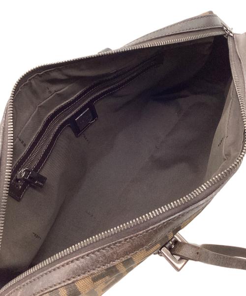 FENDI（フェンディ）FENDI (フェンディ) バレルバッグ ブラウンの古着・服飾アイテム