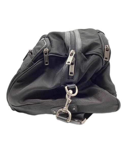 COACH（コーチ）COACH (コーチ) ショルダー付き大容量ボストンバッグ ブラックの古着・服飾アイテム