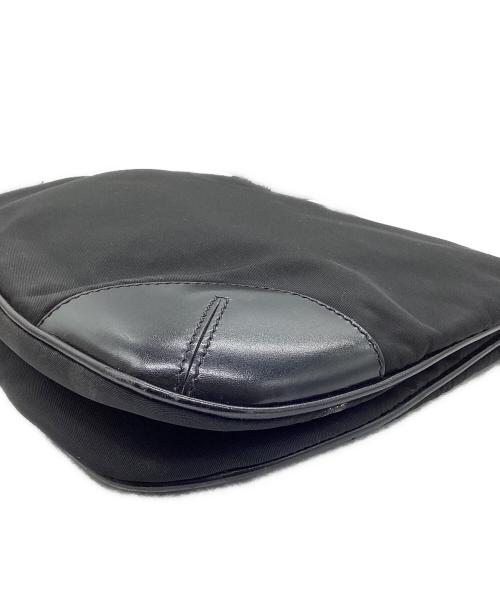 PRADA（プラダ）PRADA (プラダ) ナイロンショルダーバッグ ブラックの古着・服飾アイテム