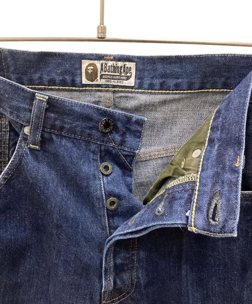 A BATHING APE（アベイシングエイプ）A BATHING APE (ア ベイシング エイプ) 刺繍デニムパンツ インディゴ サイズ:Lの古着・服飾アイテム