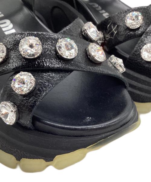 MIU MIU（ミュウミュウ）MIU MIU (ミュウミュウ) ビジュープラットフォームサンダル ブラック サイズ:36の古着・服飾アイテム