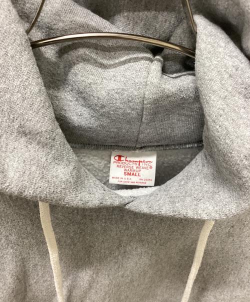 Champion REVERSE WEAVE（チャンピオン リバース ウィーブ）Champion REVERSE WEAVE (チャンピオン リバース ウィーブ) プルパーカー グレー サイズ:Sの古着・服飾アイテム