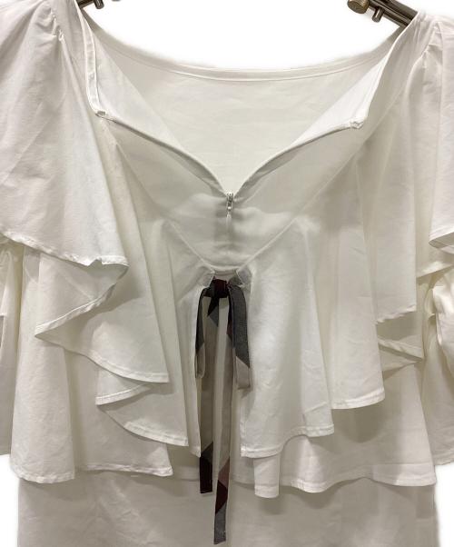 BLUE LABEL CRESTBRIDGE（ブルーレーベルクレストブリッジ）BLUE LABEL CRESTBRIDGE (ブルーレーベルクレストブリッジ) 半袖ブラウス ホワイト サイズ:38の古着・服飾アイテム