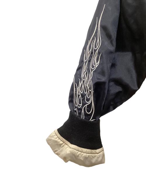 HARLEY-DAVIDSON（ハーレーダビッドソン）HARLEY-DAVIDSON (ハーレーダビッドソン) バック刺繍スカジャン ベージュ×ブラック サイズ:Mの古着・服飾アイテム