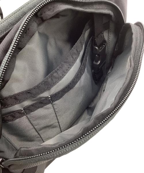 BRIEFING（ブリーフィング）BRIEFING (ブリーフィング) ショルダーバッグ ブラックの古着・服飾アイテム