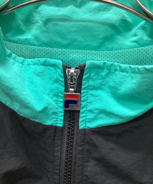 FILA（フィラ）FILA (フィラ) X-LARGE (エクストララージ) FILA × X-LARGE ナイロンジャケット グリーン×ブラック サイズ:Lの古着・服飾アイテム