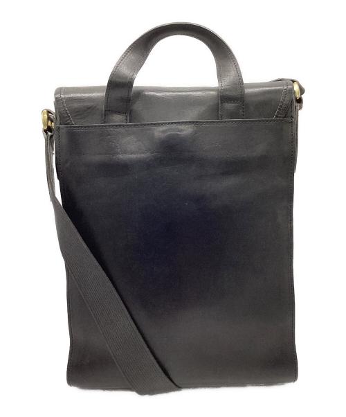 sot（ソット）sot (ソット) プエブロレザー縦型ショルダーバッグ ブラックの古着・服飾アイテム