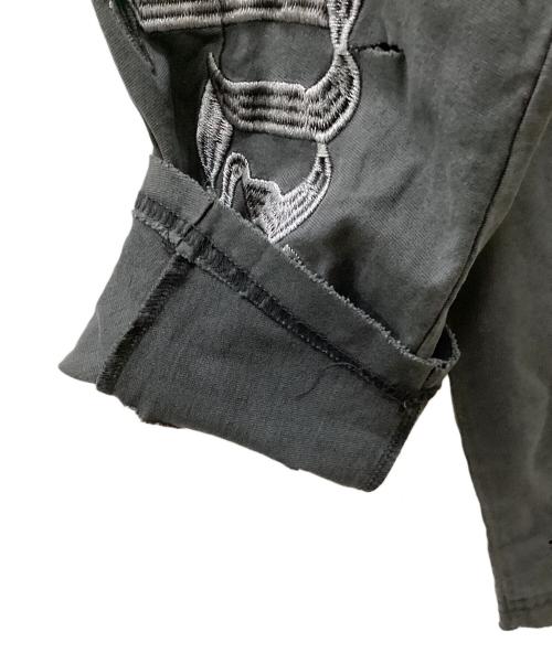 Crutch（クラッチ）Crutch (クラッチ) 病みに染まりしロンTee グレー サイズ:大型犬(XL)の古着・服飾アイテム