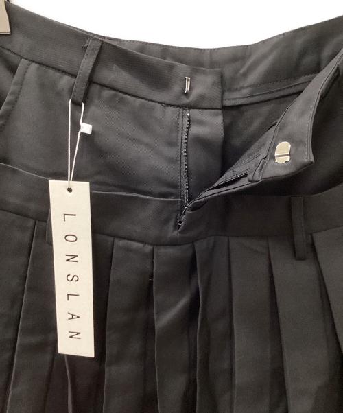 LONSLAN（ロンスラン）LONSLAN (ロンスラン) ダブルウエストデザイン プリーツスカート ブラック サイズ:Mの古着・服飾アイテム
