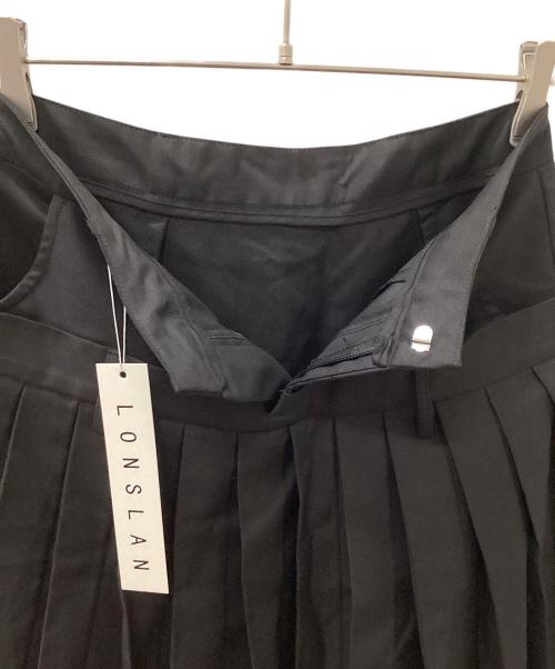 LONSLAN（ロンスラン）LONSLAN (ロンスラン) ダブルウエストデザイン プリーツスカート ブラック サイズ:Mの古着・服飾アイテム